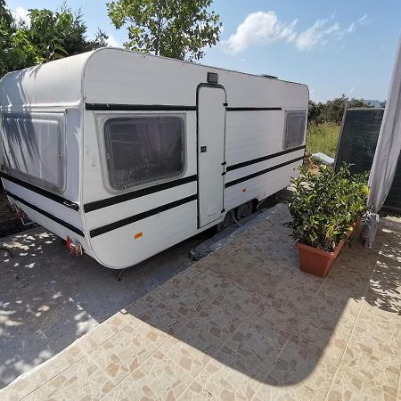 Green Garden Caravan Ξενοδοχείο Agrilia Εξωτερικό φωτογραφία