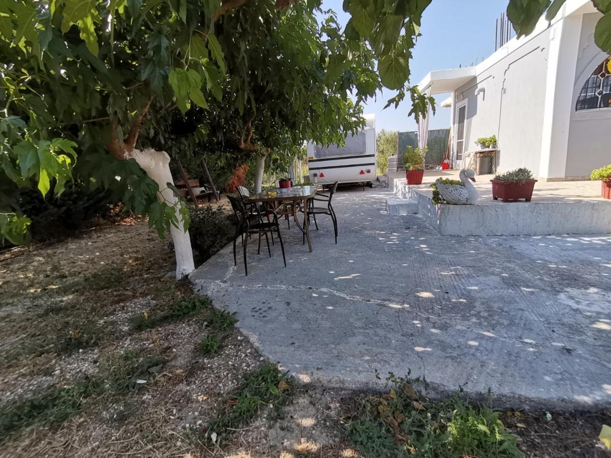 Green Garden Caravan Ξενοδοχείο Agrilia Εξωτερικό φωτογραφία